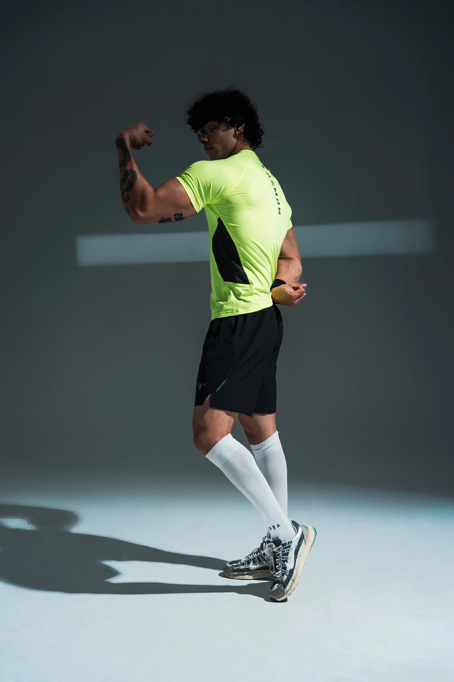 AERIS Performance Tee - Neon