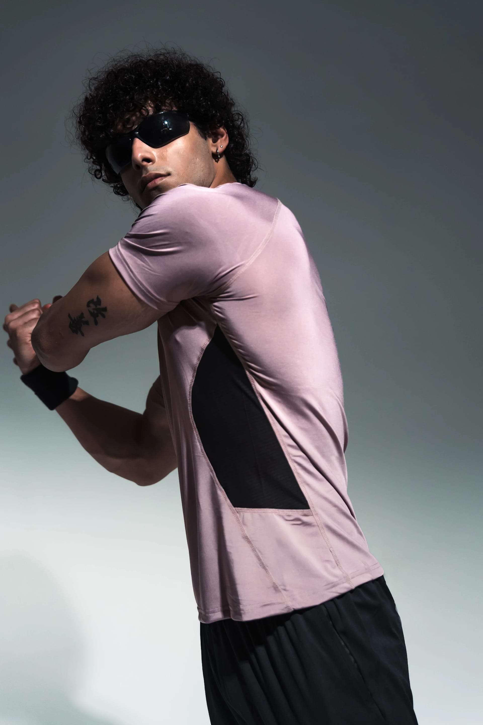 AERIS Performance Tee - Salmon