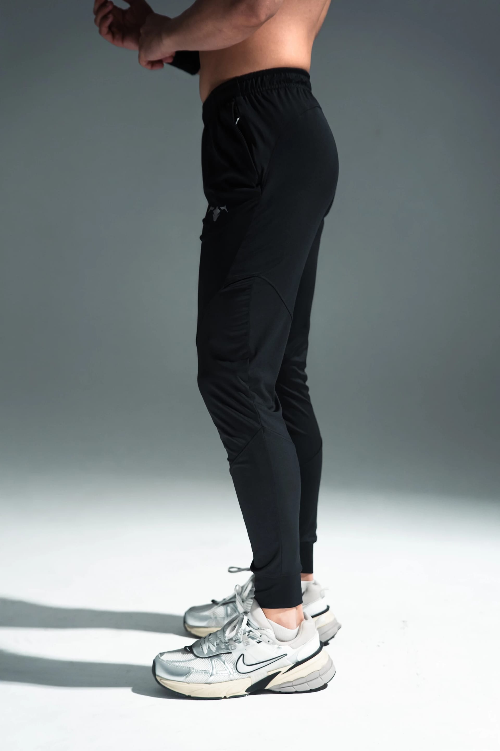 APEX Track pant - Black 